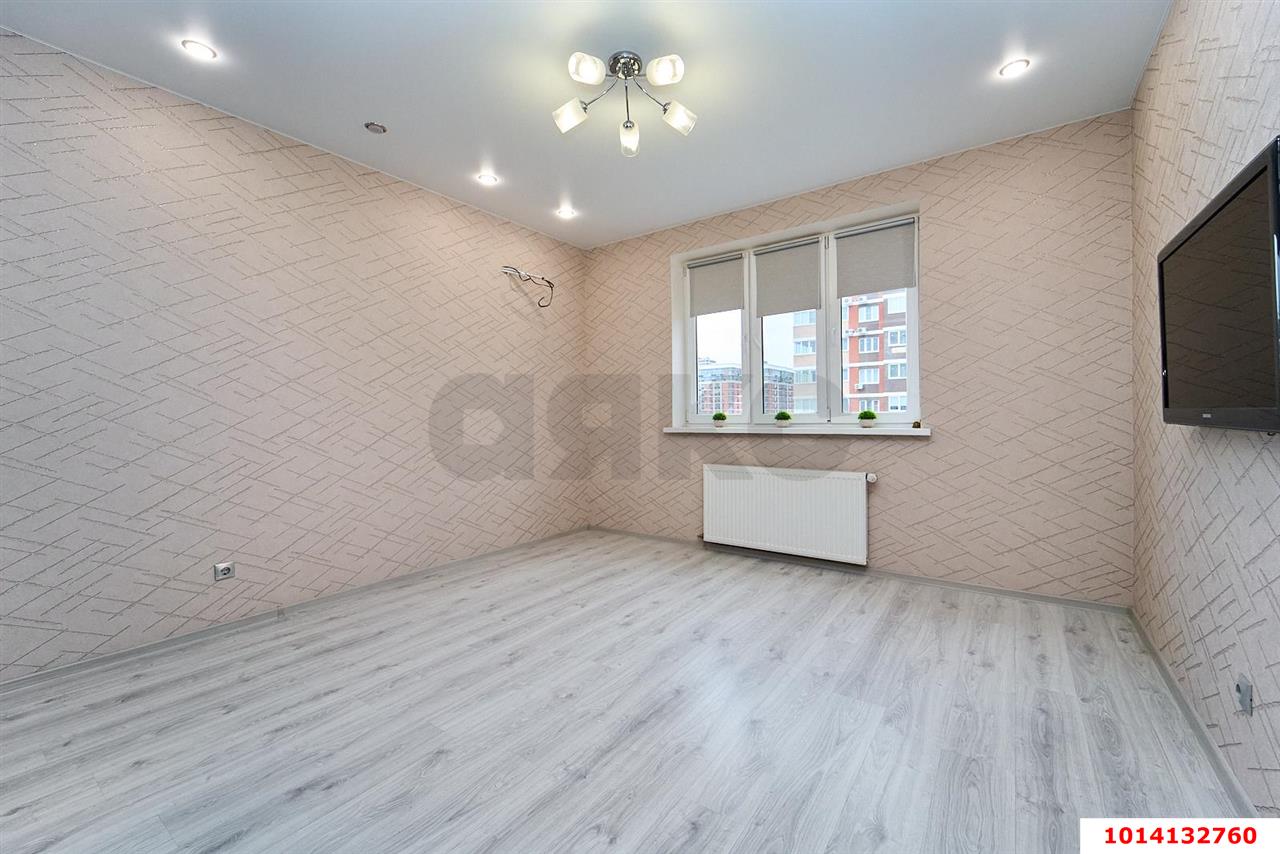 Фото №7: 1-комнатная квартира <span class="whitespace-nowrap">39 м²</span>, <span class="whitespace-nowrap">10/19 эт.</span> - Краснодар, Прикубанский внутригородской округ, мкр. жилой комплекс Грани, ул. Западный Обход, 45