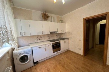 Фото №3: 1-комнатная квартира 37 м² - Российский, мкр. Прикубанский внутригородской округ, ул. Тепличная