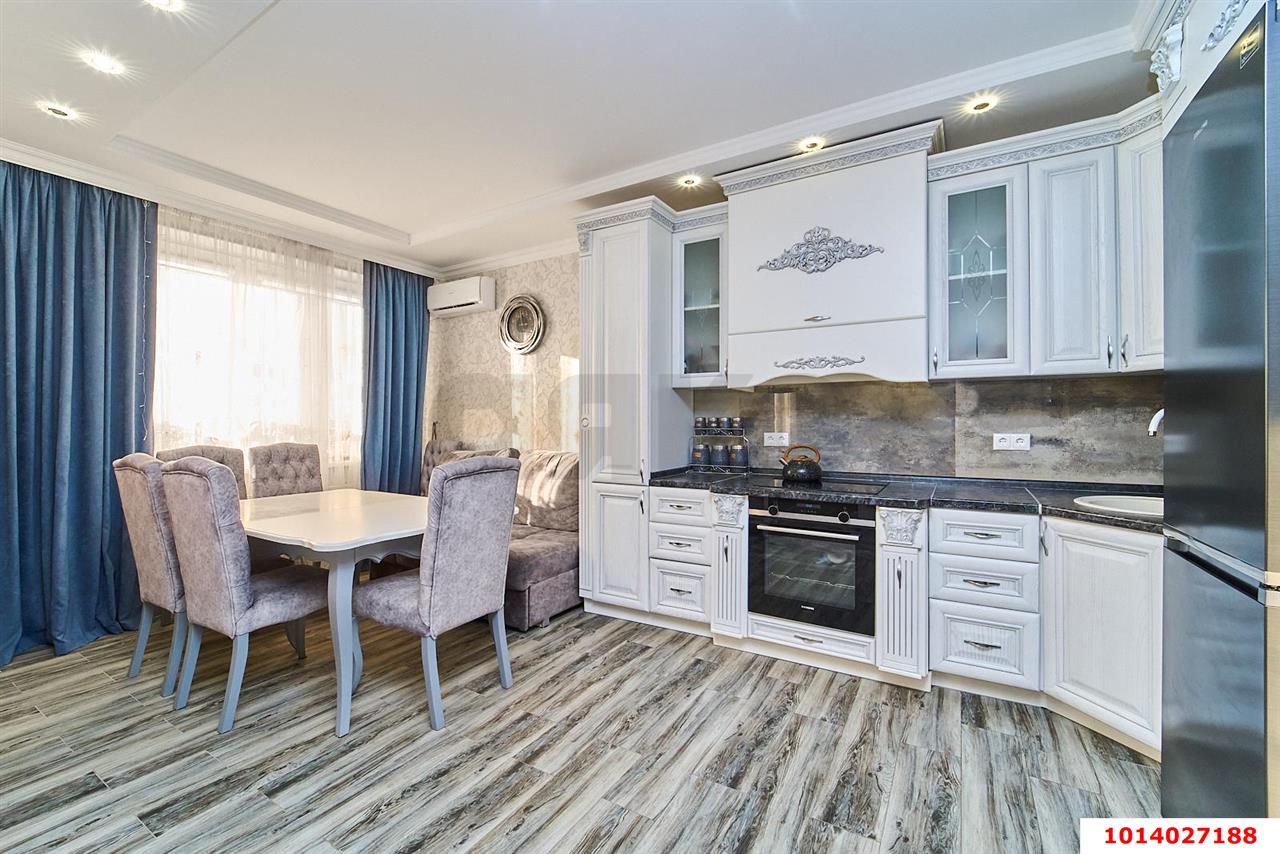 Фото №1: 2-комнатная квартира 79 м² - Краснодар, жилой комплекс Каскад, ул. имени Дмитрия Благоева, 31к2