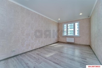 Фото №1: 1-комнатная квартира 38 м² - Краснодар, мкр. жилой комплекс Фреш, ул. имени Валерия Гассия, 4/7лит2