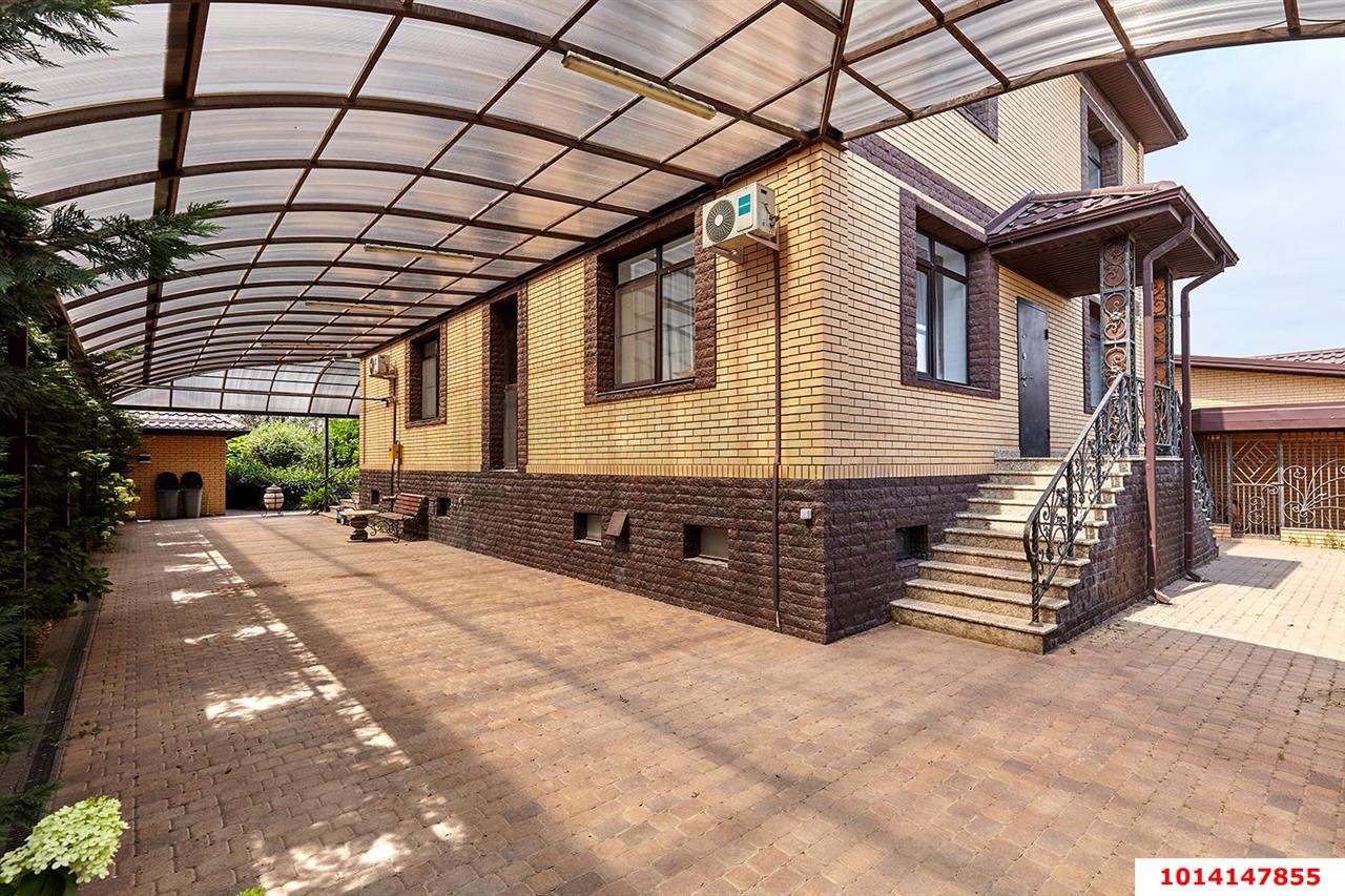 Фото №19: Дом 337 м² + 16 сот. - Краснодар, коттеджный  Зелёная Долина, ул. Шумана, 15