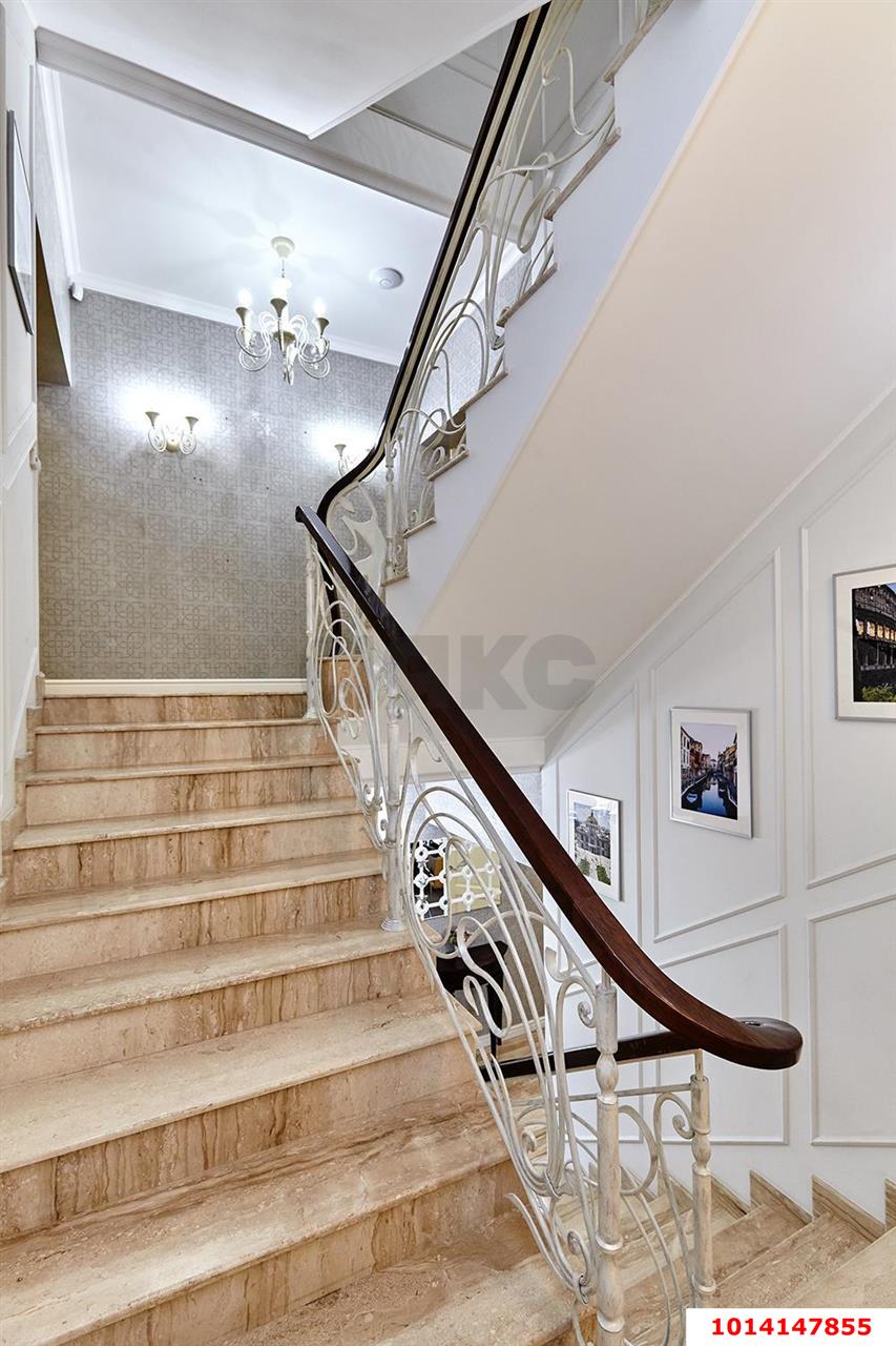 Фото №15: Дом 337 м² + 16 сот. - Краснодар, коттеджный  Зелёная Долина, ул. Шумана, 15