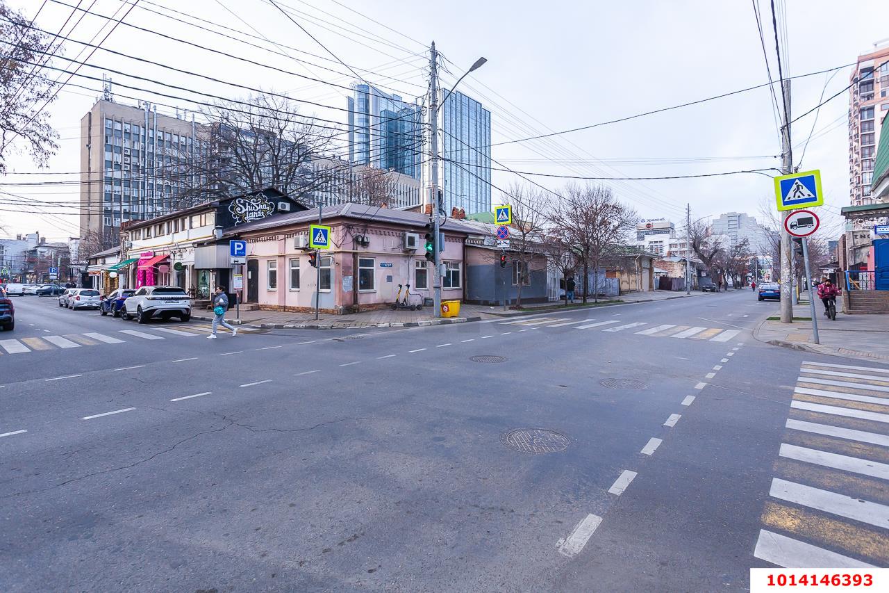 Фото №13: Торговое помещение 200 м² - Краснодар, Центральный, ул. Красная, 118