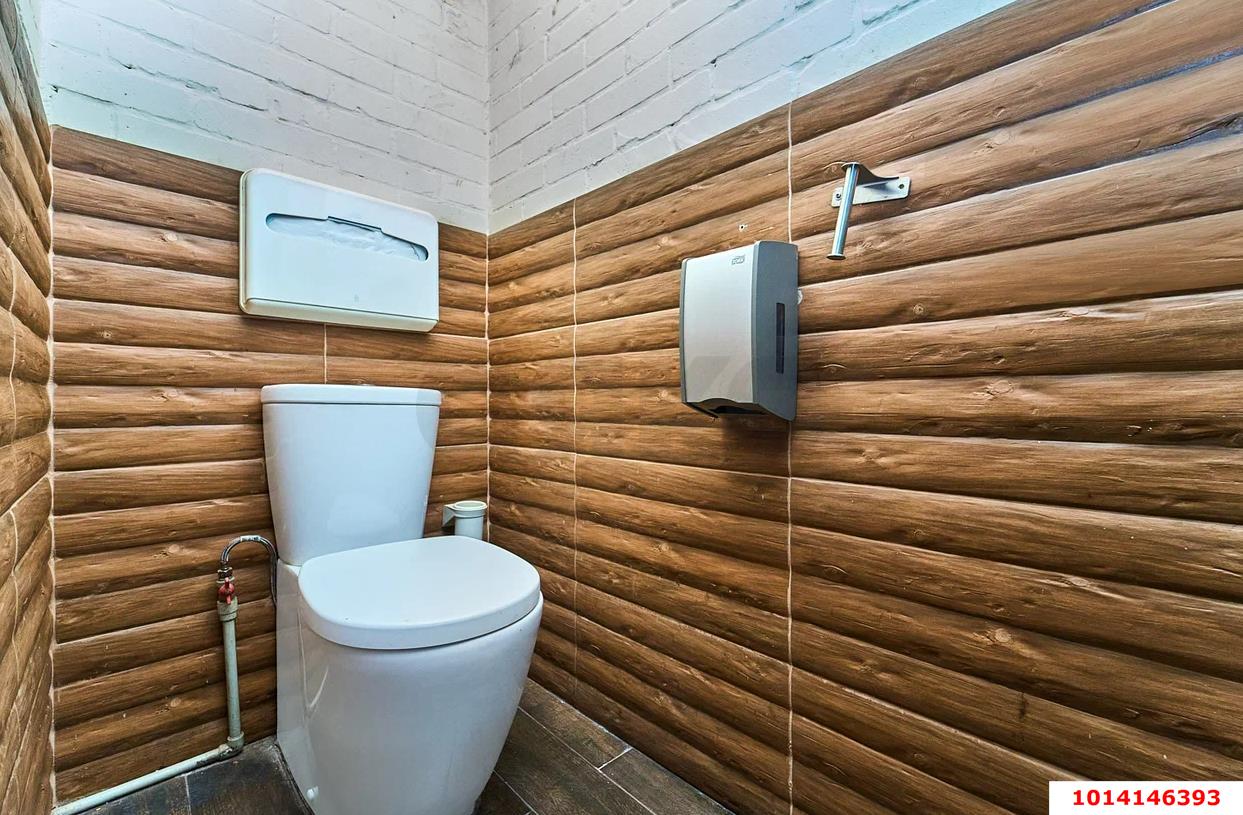 Фото №18: Торговое помещение 200 м² - Краснодар, Центральный, ул. Красноармейская, 81