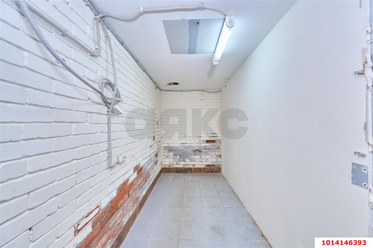 Фото №16: Торговое помещение 200 м² - Краснодар, Центральный, ул. Красноармейская, 81