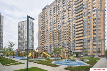 Фото №2: Торговое помещение 33 м² - Краснодар, мкр. жилой комплекс Сказка Град, ул. имени В.Н. Мачуги, 166А