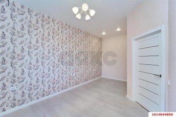 Фото №1: 1-комнатная квартира 30 м² - Краснодар, мкр. жилой комплекс Зеленодар, ул. 3-я Трудовая, 1/3