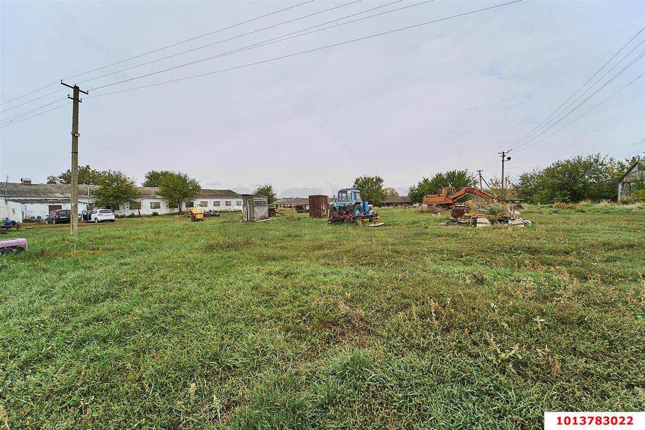 Фото №10: Коммерция 1354 м² - Медвёдовская, Прикубанский внутригородской округ, Завод Измерительных Приборов, мкр. жилой комплекс Москва, ул. Пушкина, 23