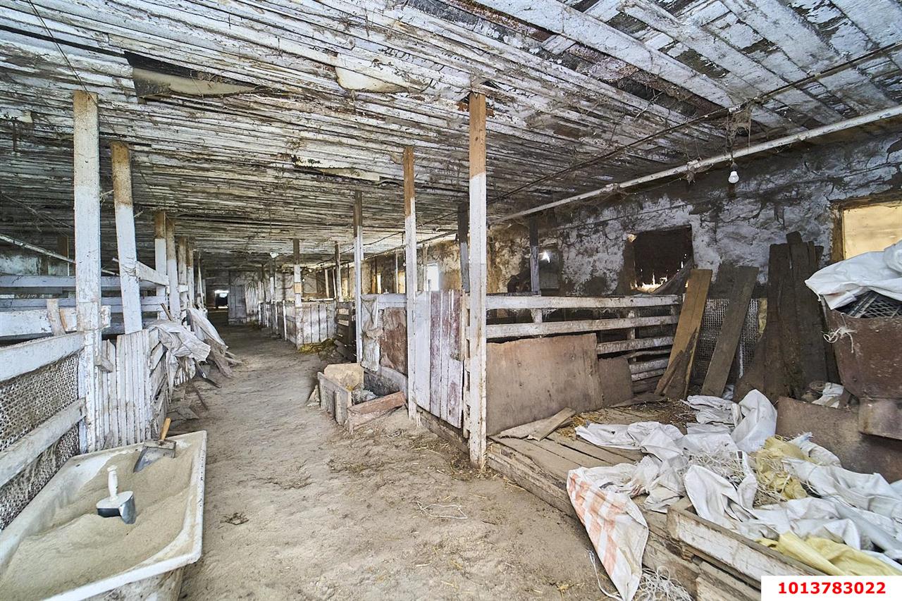 Фото №8: Коммерция 1354 м² - Медвёдовская, Прикубанский внутригородской округ, Завод Измерительных Приборов, мкр. жилой комплекс Москва, ул. Пушкина, 23