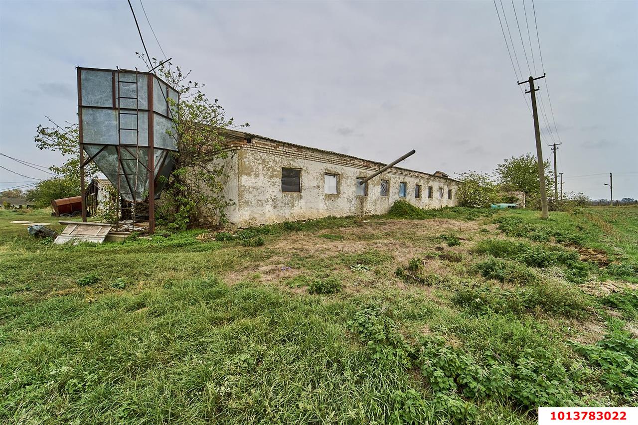 Фото №12: Коммерция 1354 м² - Медвёдовская, Прикубанский внутригородской округ, Завод Измерительных Приборов, мкр. жилой комплекс Москва, ул. Пушкина, 23