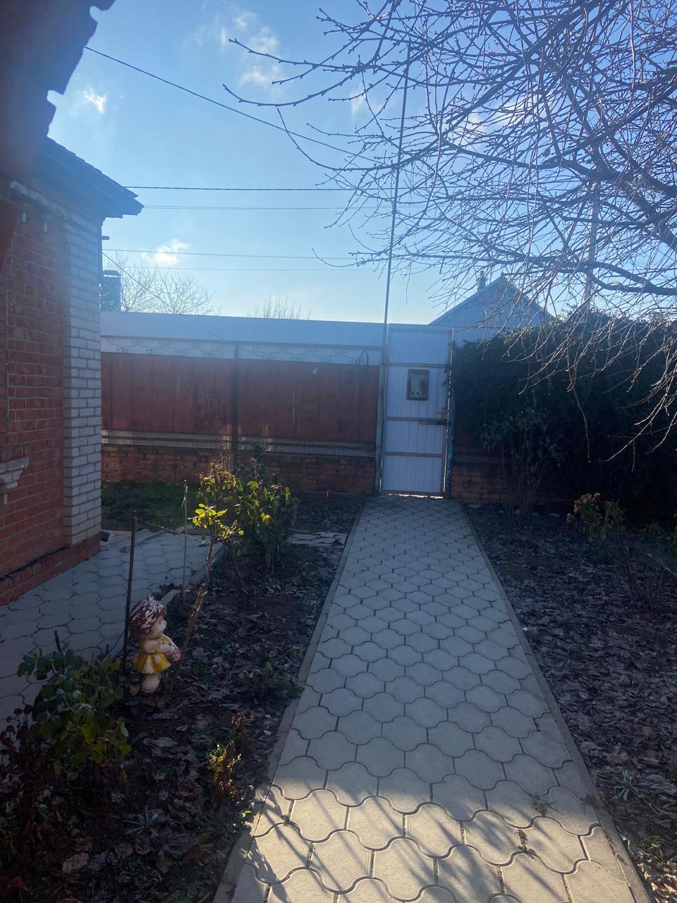 Фото №6: Коммерция 1615 м² - Нововеличковская, Карасунский внутригородской округ, жилой комплекс Марсель-2, ж/р Новознаменский, ул. Луначарского, 8