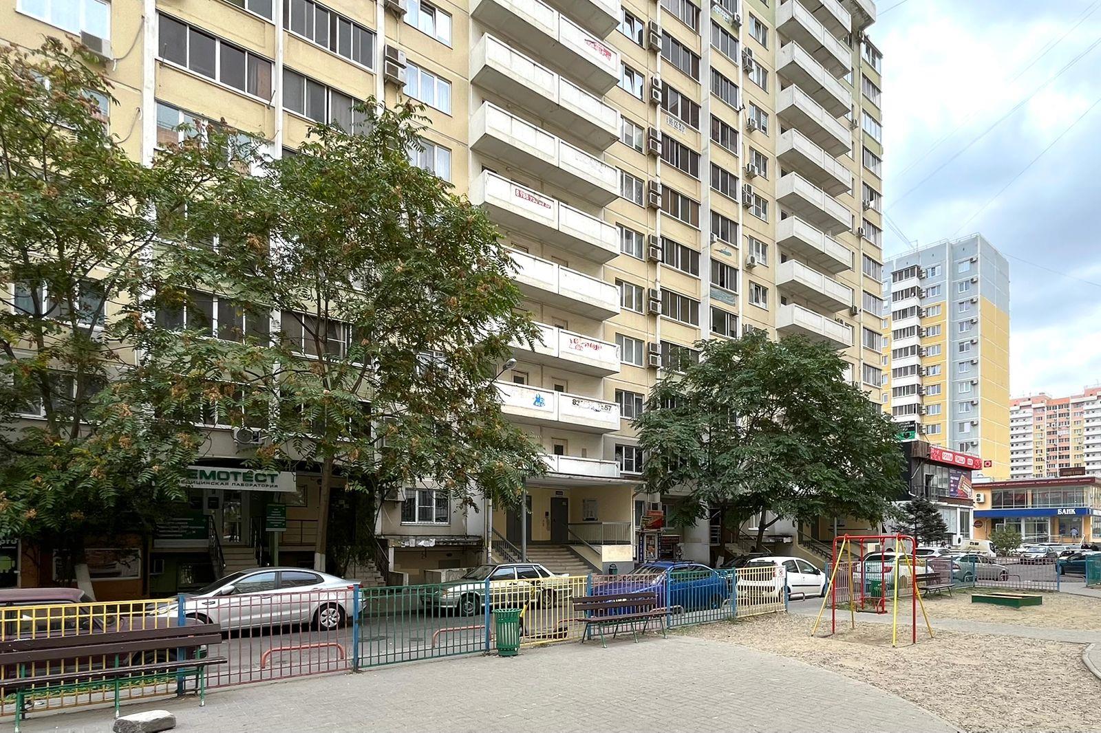 Фото №12: 2-комнатная квартира 65 м² - Краснодар, Прикубанский внутригородской округ, мкр. Репино, пр-д Репина, 24