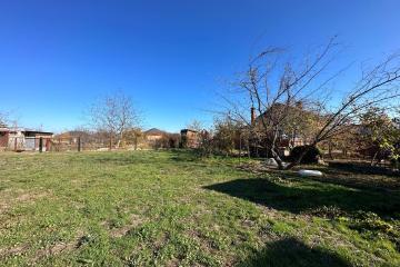 Фото №3: Земельный участок 5.8 сот. - Кубанская Нива-2, мкр. Прикубанский внутригородской округ, ул. Виноградная, 500А