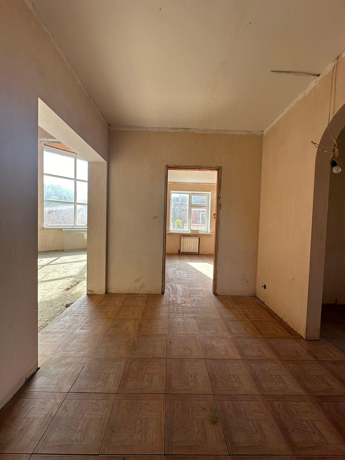 Фото №8: Дом 252 м² + 14.7 сот. - Медвёдовская, Карасунский внутригородской округ, Центральный внутригородской округ, мкр. Черёмушки, ул. Красная, 11