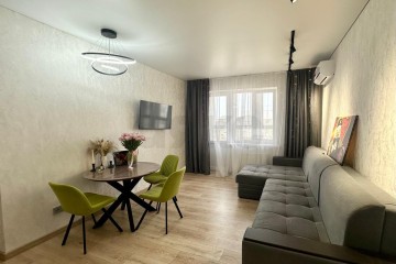 Фото №3: 2-комнатная квартира 49 м² - Краснодар, мкр. жилой комплекс Нeo-квартал Красная Площадь, ул. им. Мурата Ахеджака, 12