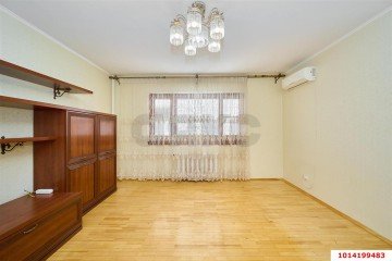 Фото №1: 3-комнатная квартира 64 м² - Краснодар, мкр. имени Маршала Жукова, ул. имени Дзержинского, 205