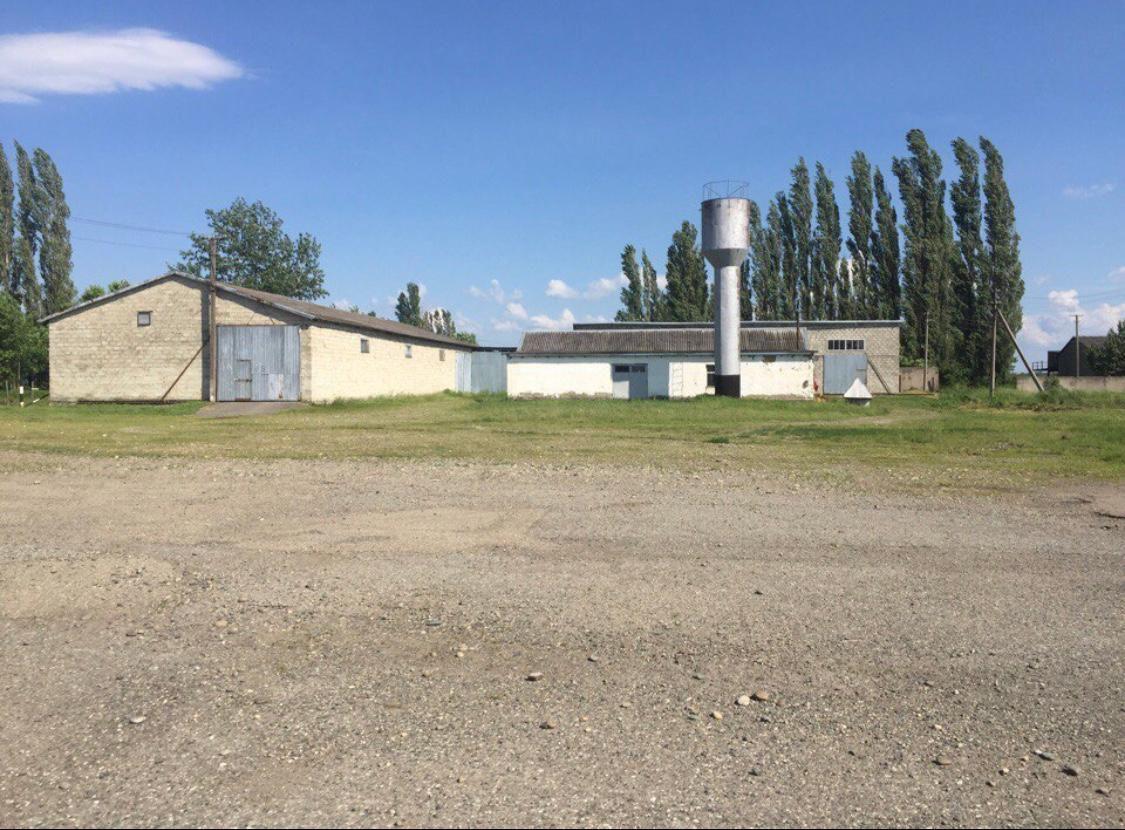 Фото №3: Коммерция 8500 м² - Ханская, ул. Ленина, 137Д