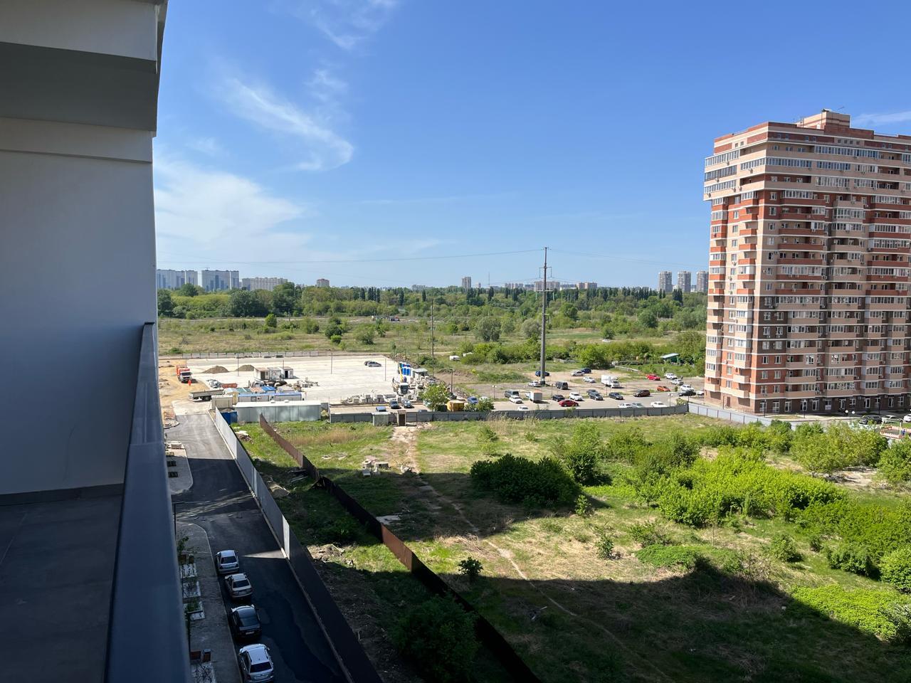 Фото №1: 2-комнатная квартира 55 м² - Краснодар, Карасунский внутригородской округ, Гидростроителей, мкр. жилой комплекс Стрижи, ул. Автолюбителей, 1Гк1