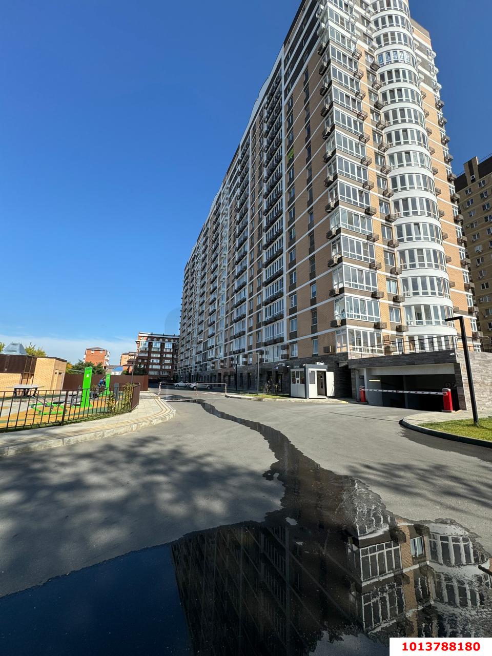 Фото №4: Торговое помещение 130 м² - Краснодар, жилой комплекс Притяжение, ул. Московская, 118к1
