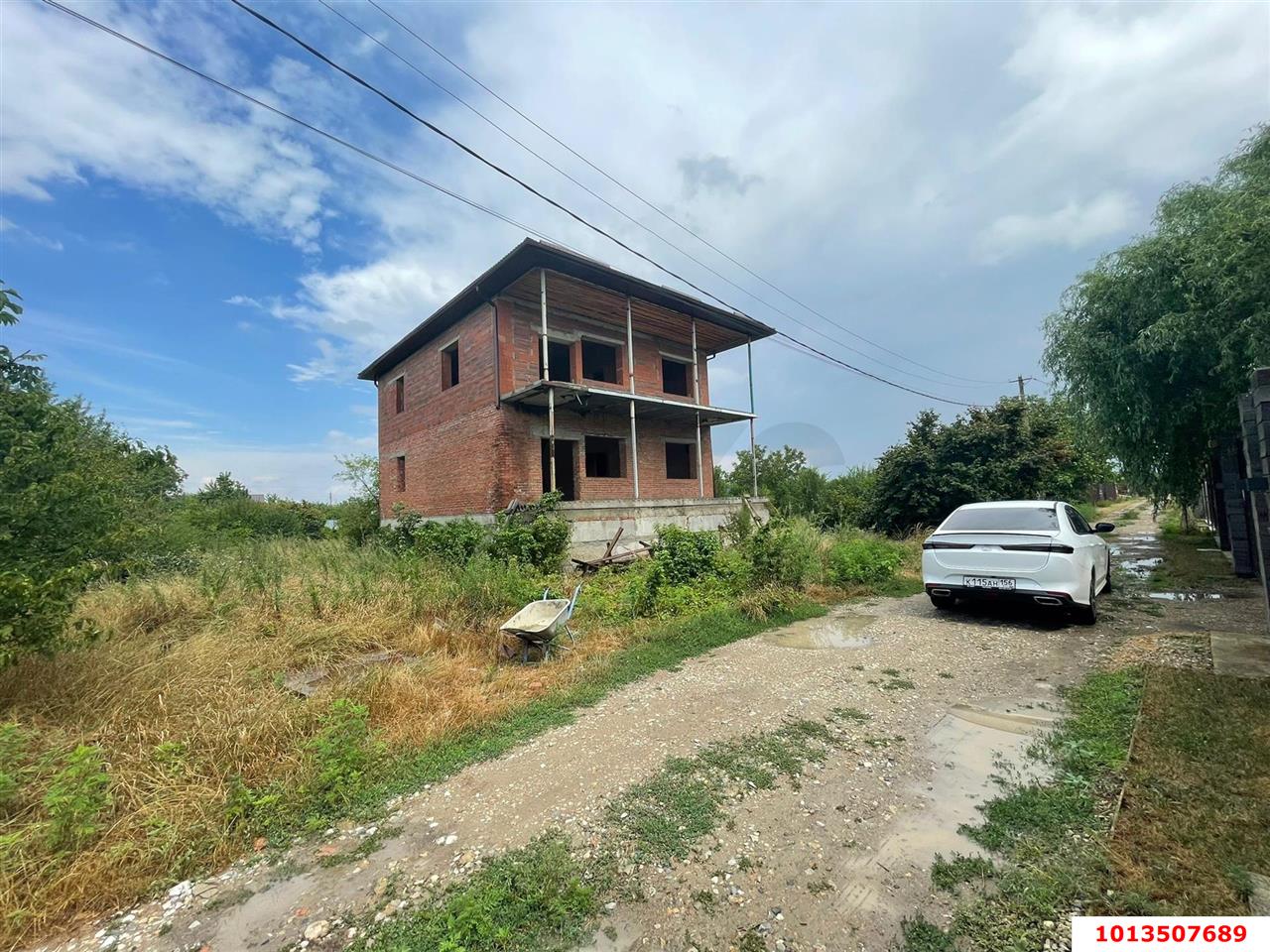 Фото №1: Дом 390 м² + 10 сот. - СНТ Урожайное, мкр. Прикубанский внутригородской округ, ул. Ближняя, 11