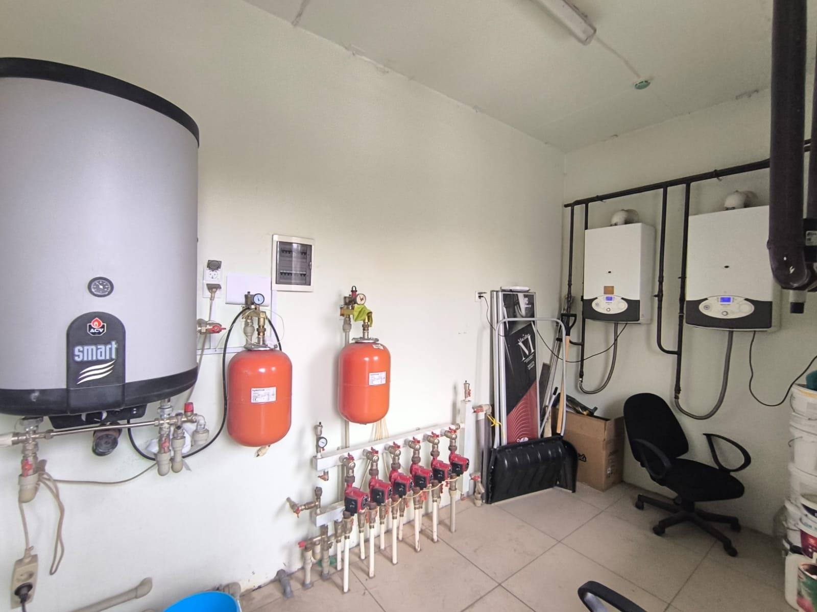 Фото №14: Коммерция 637 м² - Краснодар, Центральный внутригородской округ, Покровка, мкр. Центральный, ул. Корницкого, 67/1