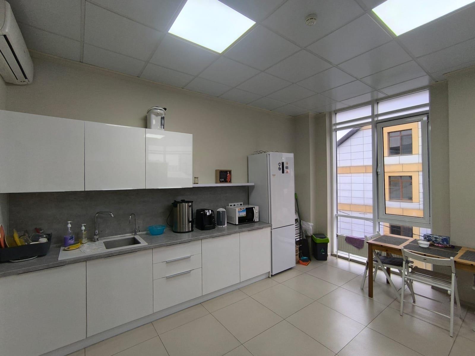 Фото №12: Коммерция 637 м² - Краснодар, Центральный внутригородской округ, Покровка, мкр. Центральный, ул. Корницкого, 67/1