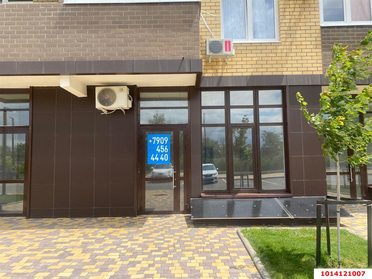 Фото №1: Торговое помещение 44 м² - Краснодар, Молодёжный, ул. Дубравная, 1