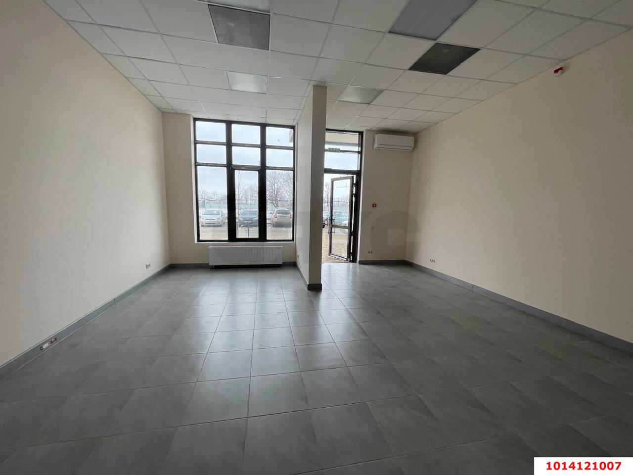 Фото №4: Торговое помещение 44 м² - Краснодар, Молодёжный, ул. Дубравная, 1