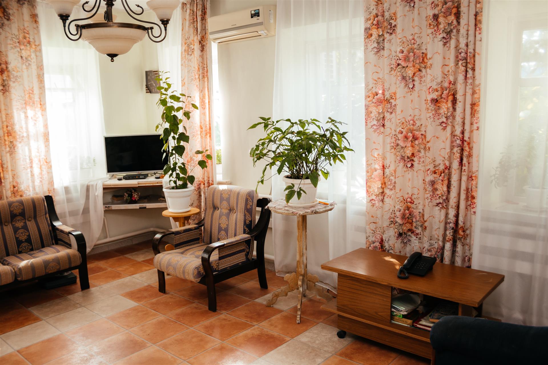 Фото №3: Дом 45 м² + 12 сот. - Калниболотская, Карасунский внутригородской округ, жилой комплекс Мелодия, мкр. Гидростроителей, ул. Красная, 41