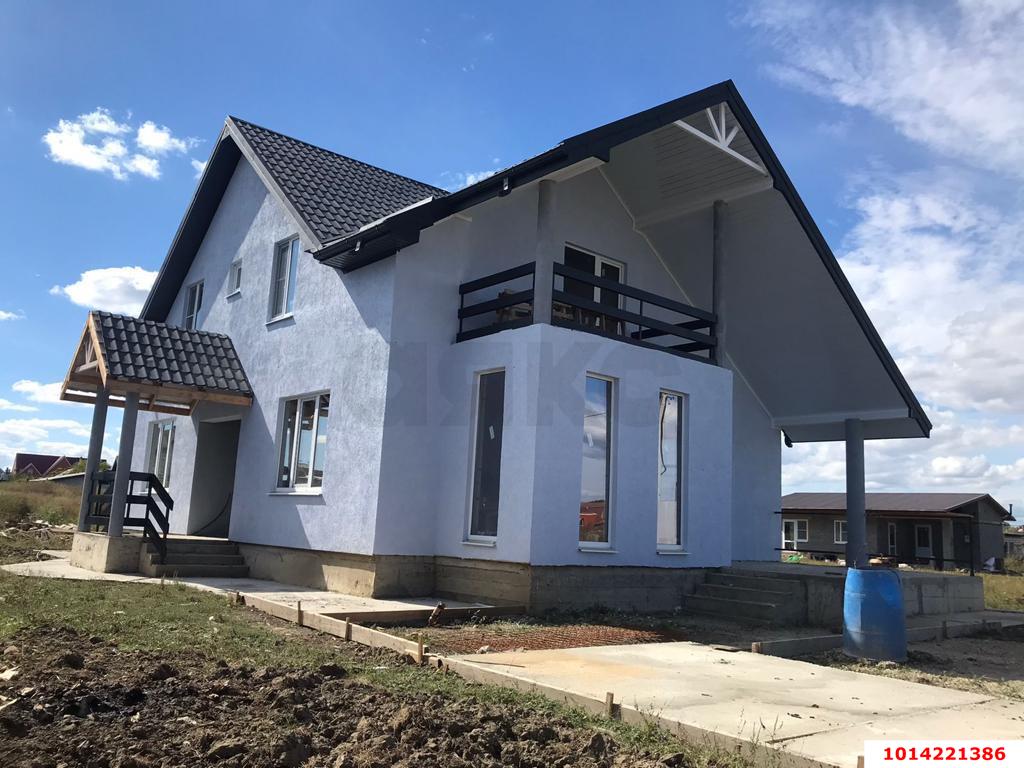 Фото №5: Дом 211 м² + 10 сот. - Новодмитриевская, ул. Новая, 22