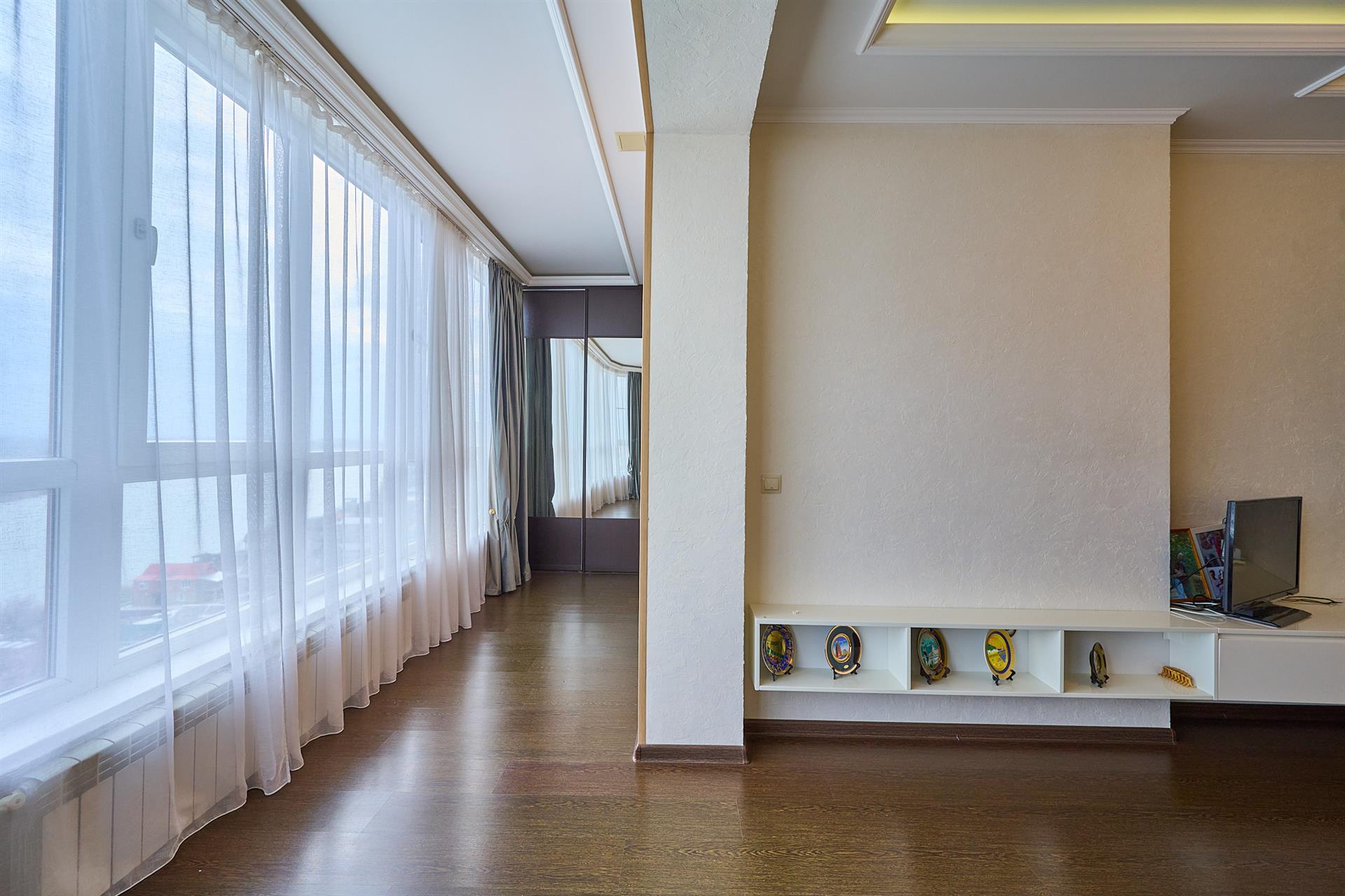 Фото №10: 2-комнатная квартира 74 м² - Краснодар, Черёмушки, ЖК Черёмушки, Центральный внутригородской округ, мкр. жилой комплекс Черёмушки, ул. Кубанская, 45к1