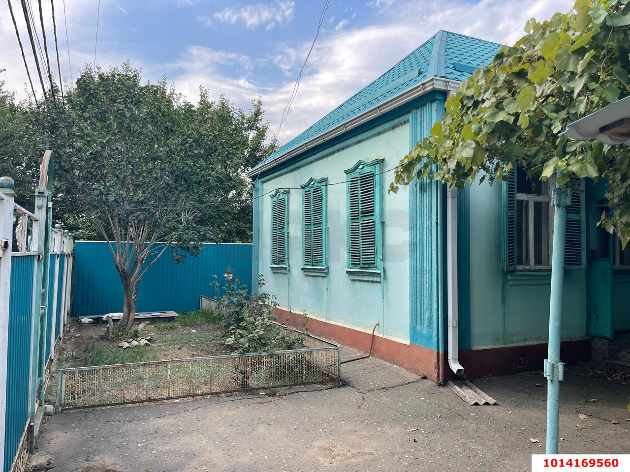 Фото №1: Дом 62 м² + 10 сот. - Динская, ул. Театральная, 8