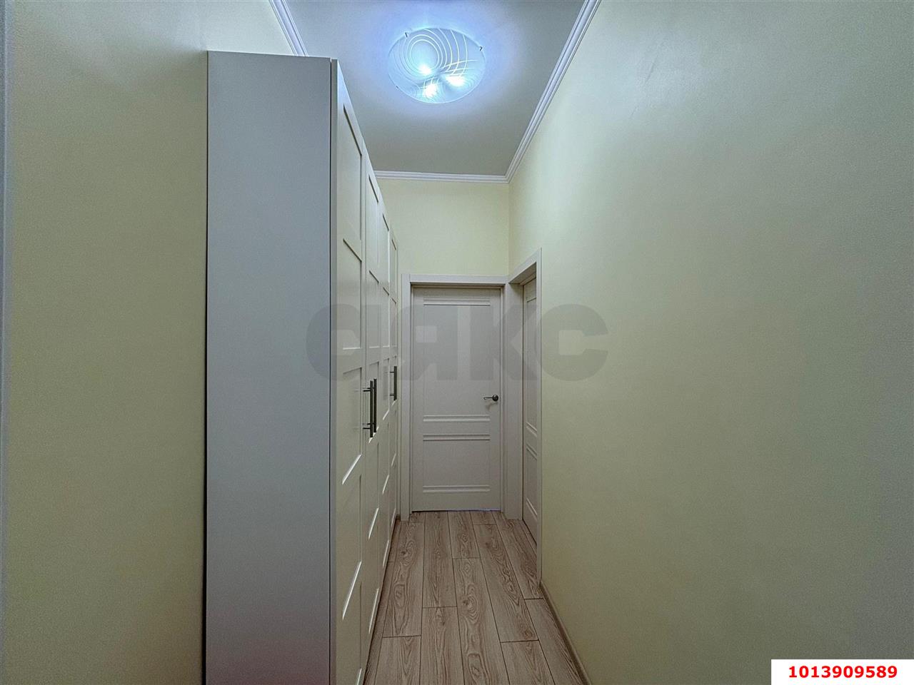 Фото №12: 1-комнатная квартира <span class="whitespace-nowrap">54 м²</span>, <span class="whitespace-nowrap">3/6 эт.</span> - Краснодар, Прикубанский внутригородской округ, мкр. Немецкая Деревня, ул. Баварская, 17