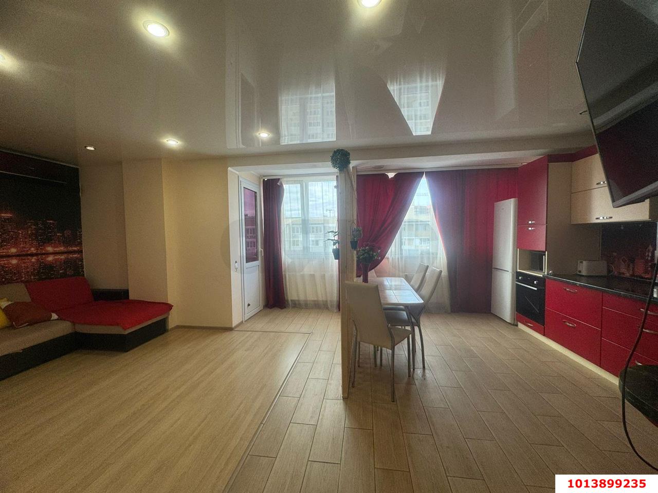 Фото №2: 1-комнатная квартира 51 м² - Краснодар, жилой комплекс Ставропольский, ул. Селезнёва, 4/13к1