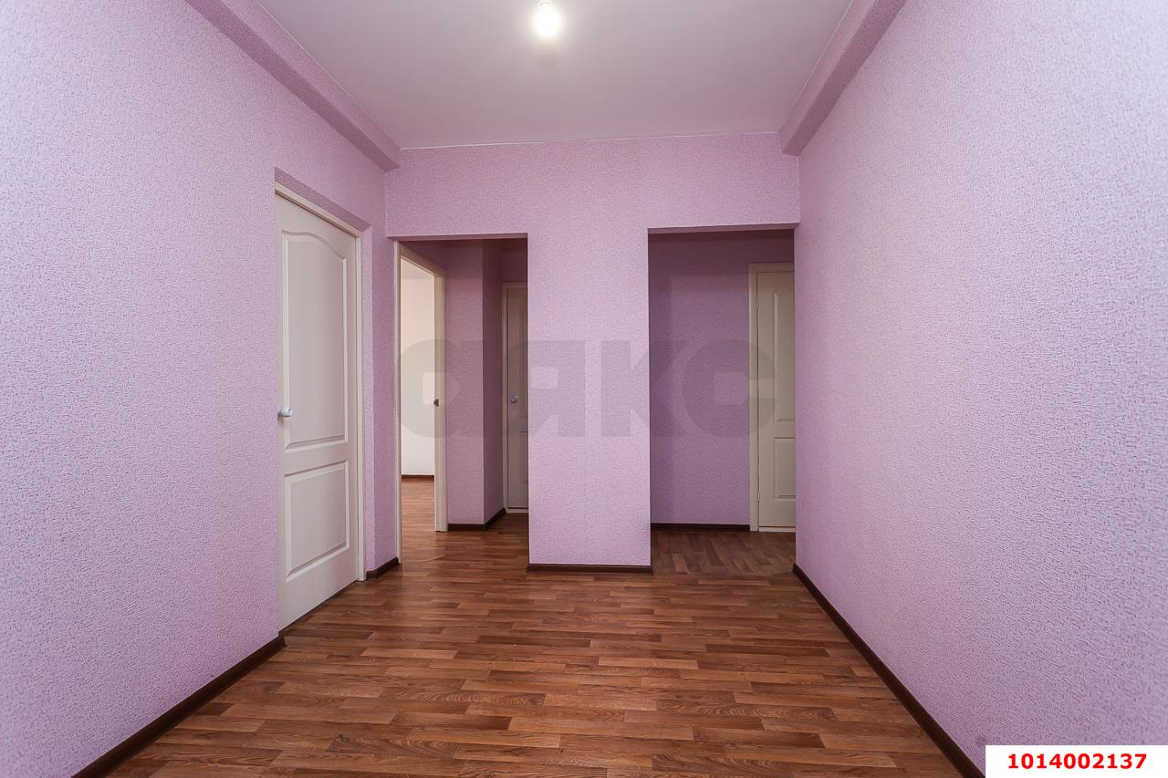 Фото №10: 2-комнатная квартира 65 м² - Краснодар, Восточно-Кругликовский, ул. Генерала Трошева, 33