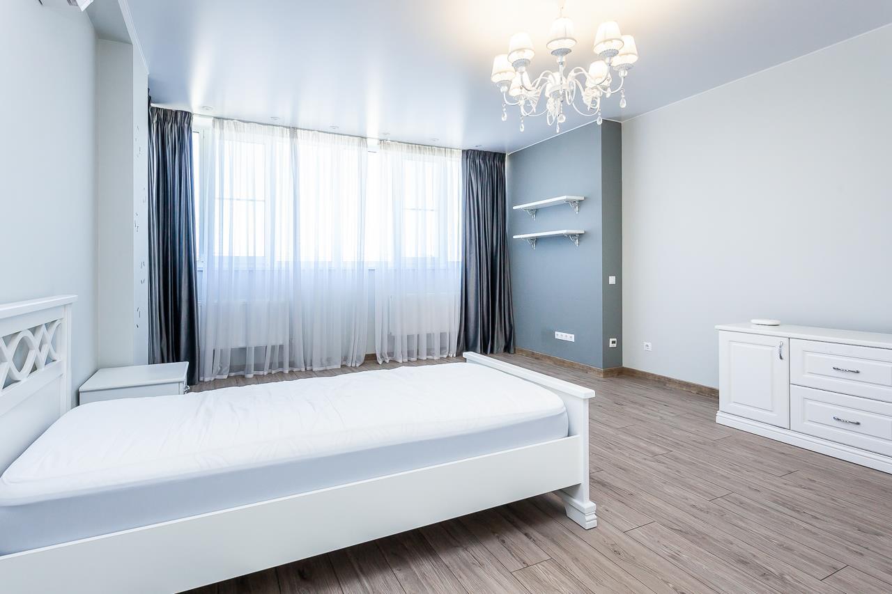 Фото №10: 4-комнатная квартира 140 м² - Краснодар, ул. Александра Покрышкина, 2/2