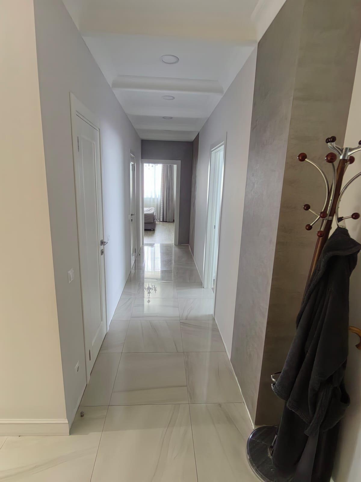 Фото №6: 4-комнатная квартира 140 м² - Краснодар, ул. Александра Покрышкина, 2/2