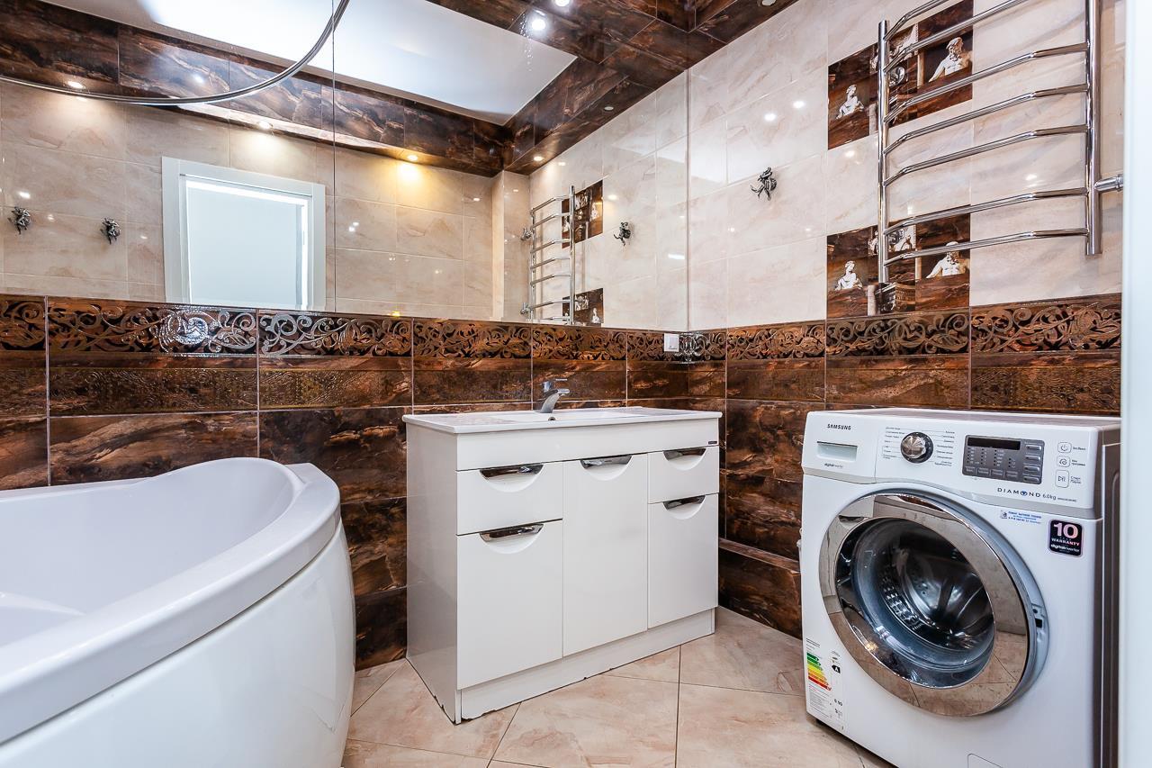 Фото №15: 4-комнатная квартира 140 м² - Краснодар, ул. Александра Покрышкина, 2/2