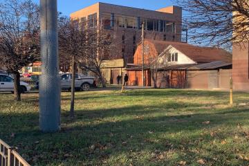 Фото №4: Коммерция 5 м² - Краснодар, мкр. Славянский, ул. Красных Партизан, 169