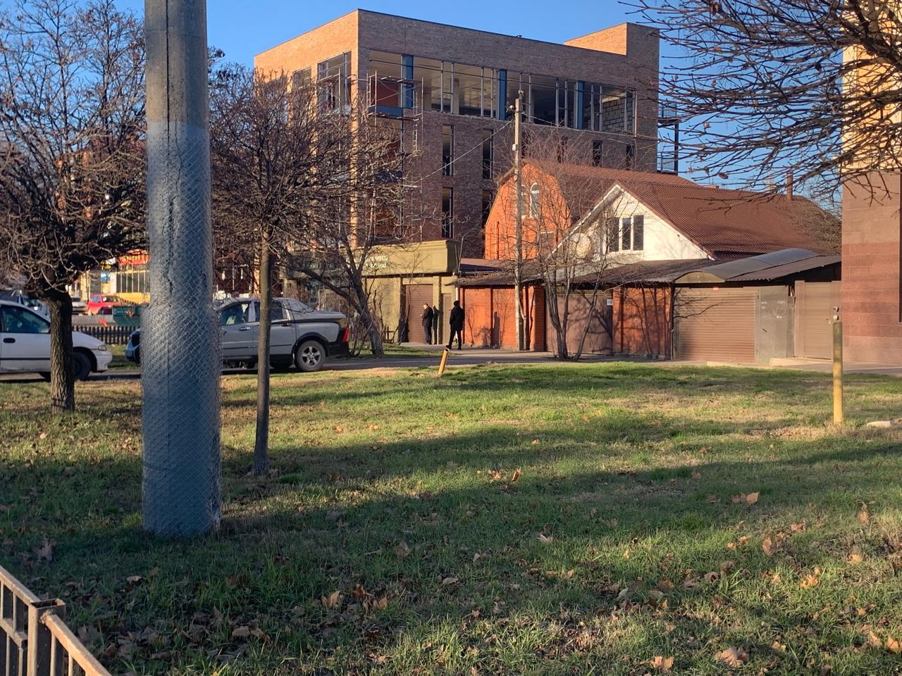 Фото №4: Коммерция 5 м² - Краснодар, ул. Красных Партизан, 169