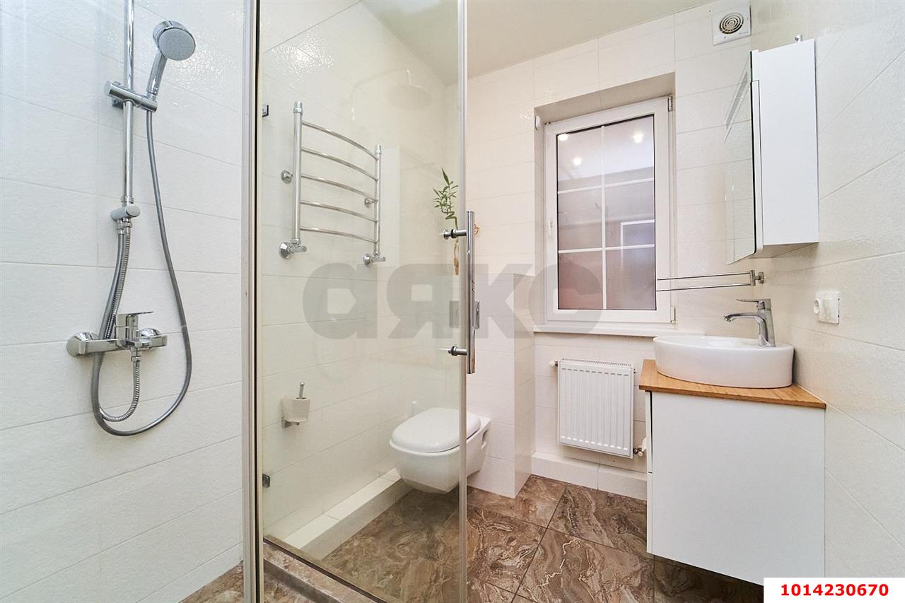 Фото №8: Дом 157 м² + 3 сот. - Яблоновский, коттеджный  Солнечный Берег, ул. Адыгейская Набережная, 4