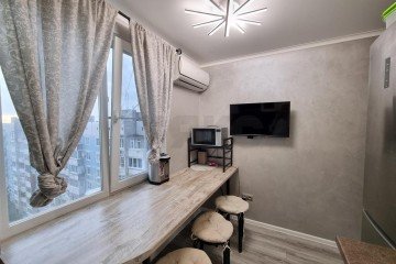 Фото №2: 3-комнатная квартира 74 м² - Краснодар, мкр. Юбилейный, ул. 70-летия Октября, 6