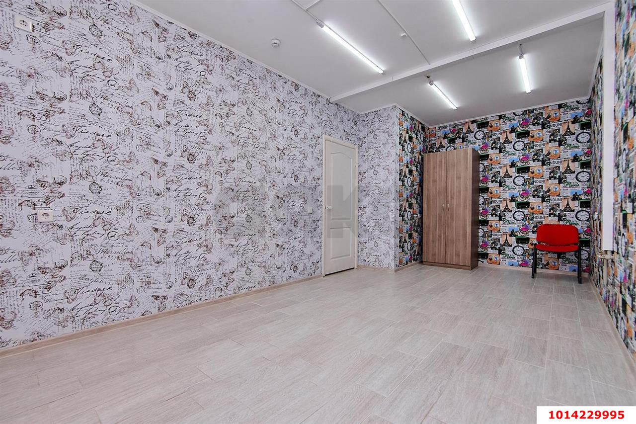 Фото №11: Коммерция 40 м² - Краснодар, ул. Карякина, 31