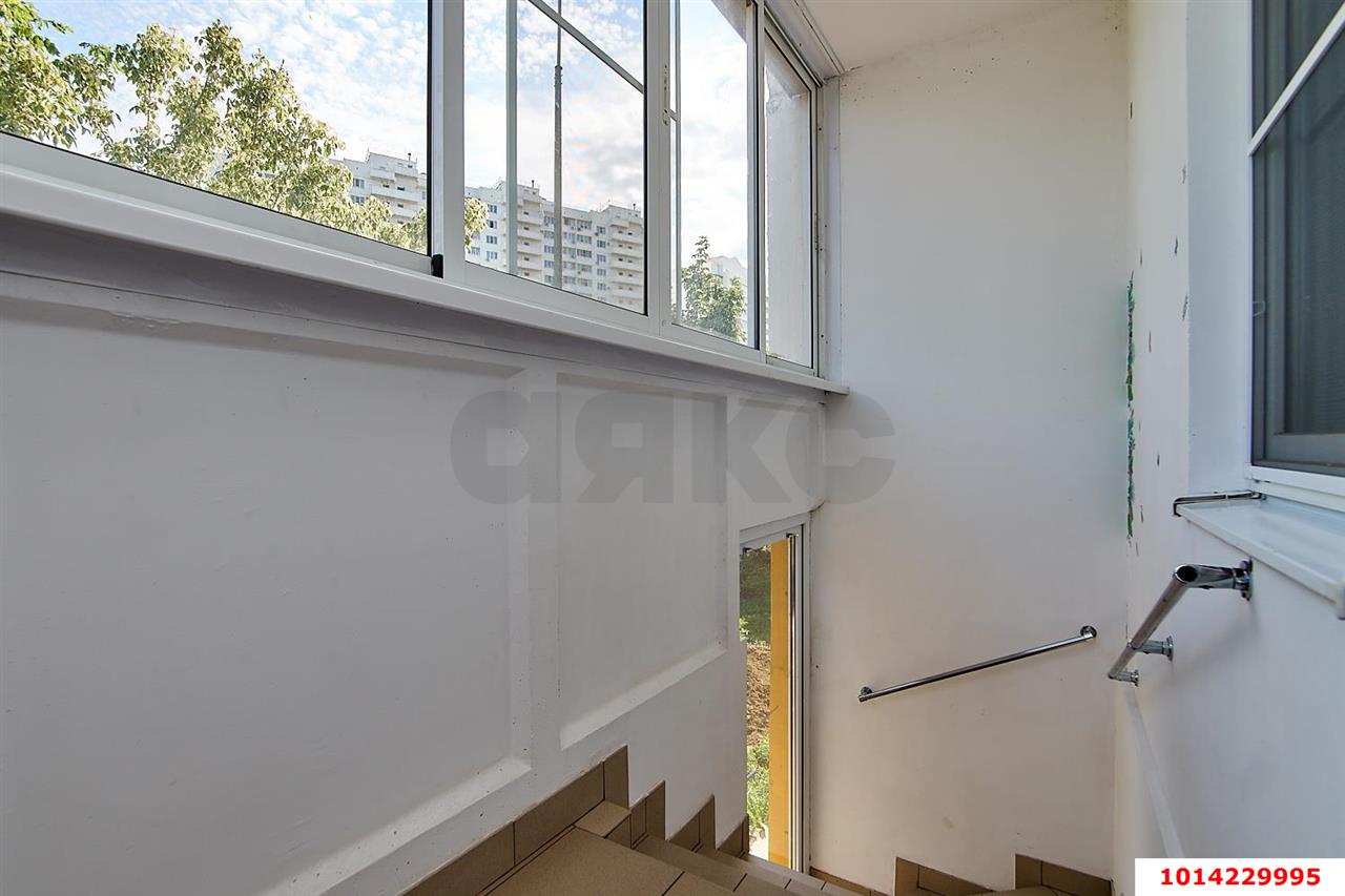 Фото №4: Коммерция 40 м² - Краснодар, ул. Карякина, 31