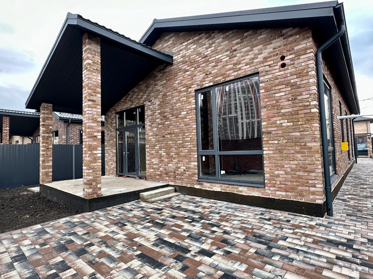 Фото №14: Дом 130 м² + 4.5 сот. - Краснодар, Прикубанский внутригородской округ, п. коттеджный  Кореновская Усадьба