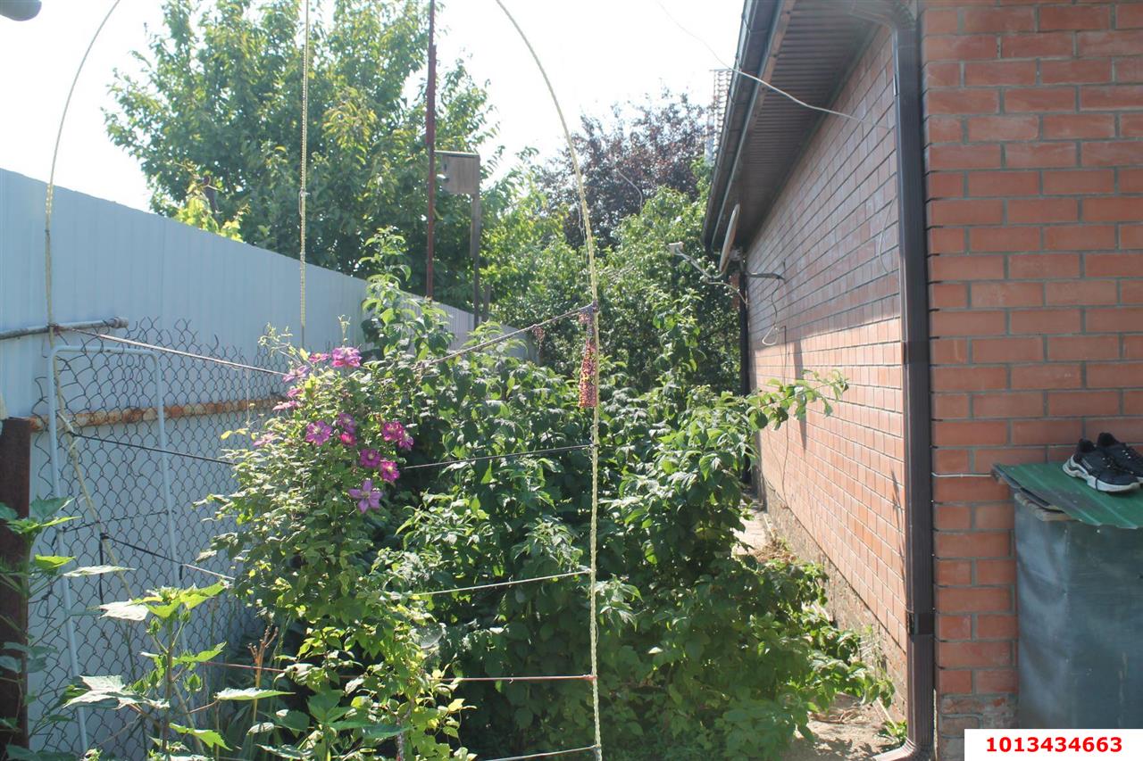 Фото №6: Дом 122 м² + 4 сот. - № 2 АО ЮГТЕКС, Прикубанский внутригородской округ, ул. Яблоневая, 364