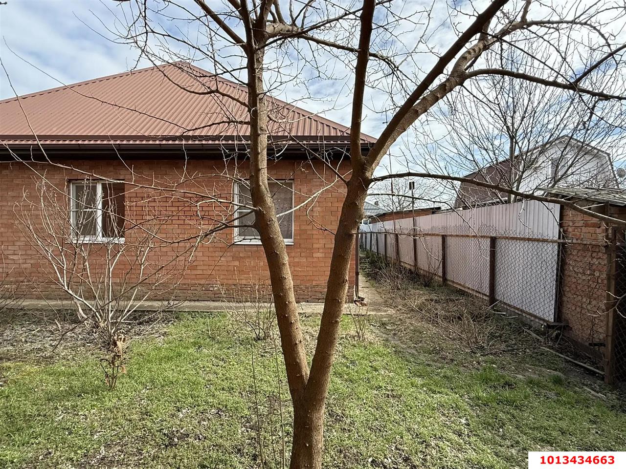 Фото №5: Дом <span class="whitespace-nowrap">122 м²</span> <span class="whitespace-nowrap">+ 4 сот.</span>, <span class="whitespace-nowrap">1 эт.</span> - № 2 АО ЮГТЕКС, мкр. Прикубанский внутригородской округ, ул. Садовая, 540