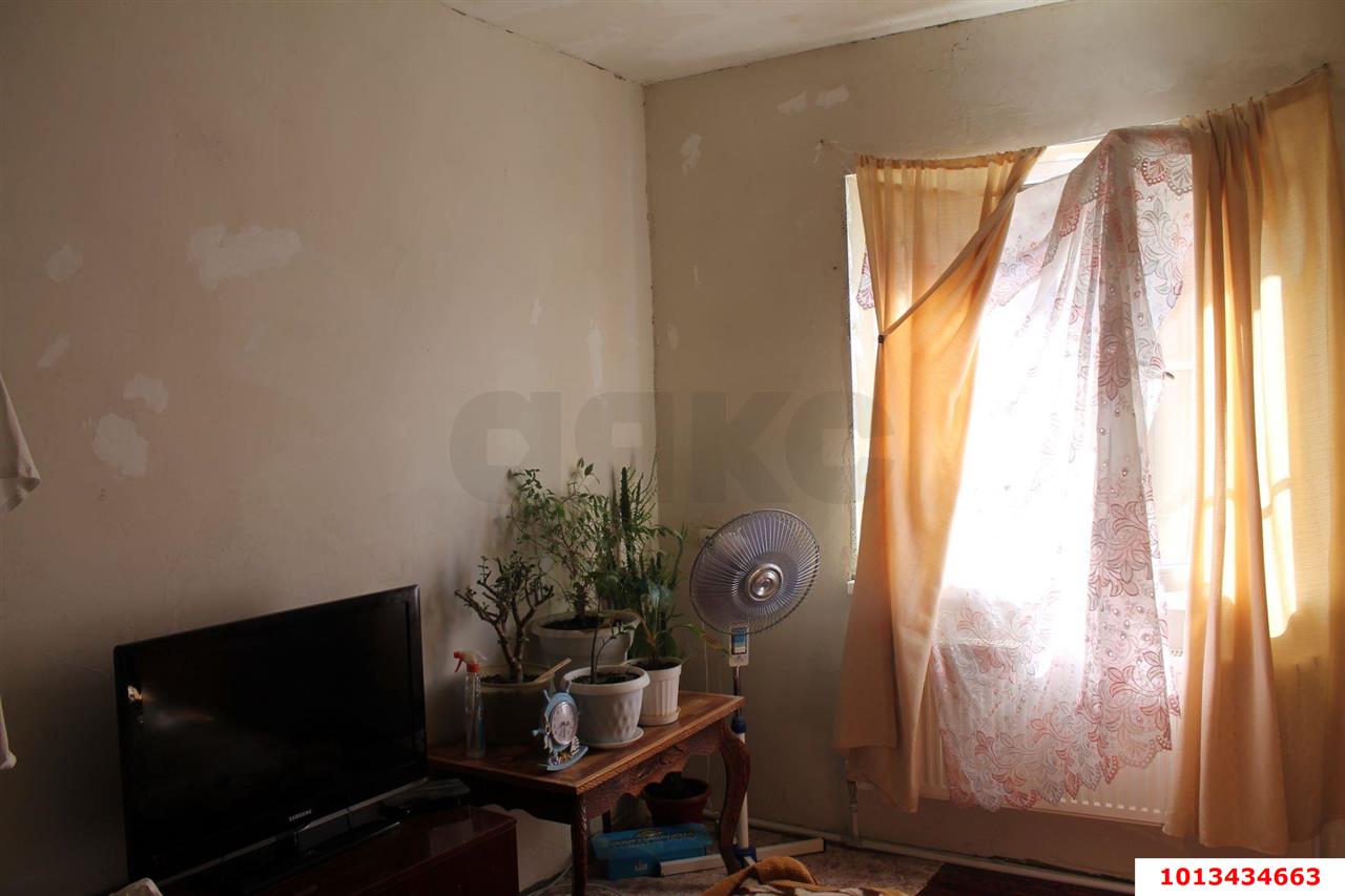 Фото №10: Дом 122 м² + 4 сот. - № 2 АО ЮГТЕКС, Прикубанский внутригородской округ, ул. Яблоневая, 364