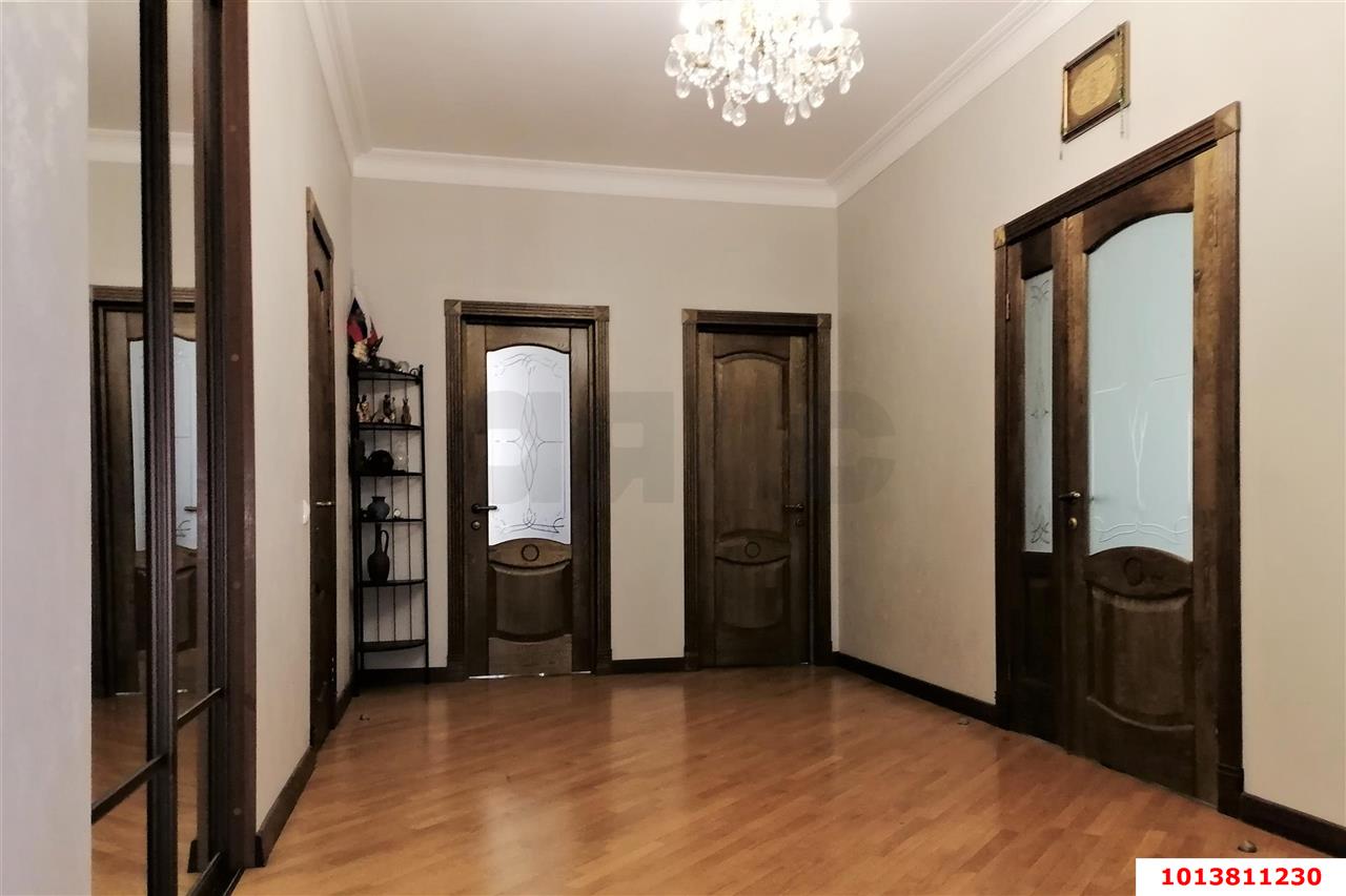 Фото №6: 3-комнатная квартира 101 м² - Краснодар, Центральный, ул. Октябрьская, 181/2