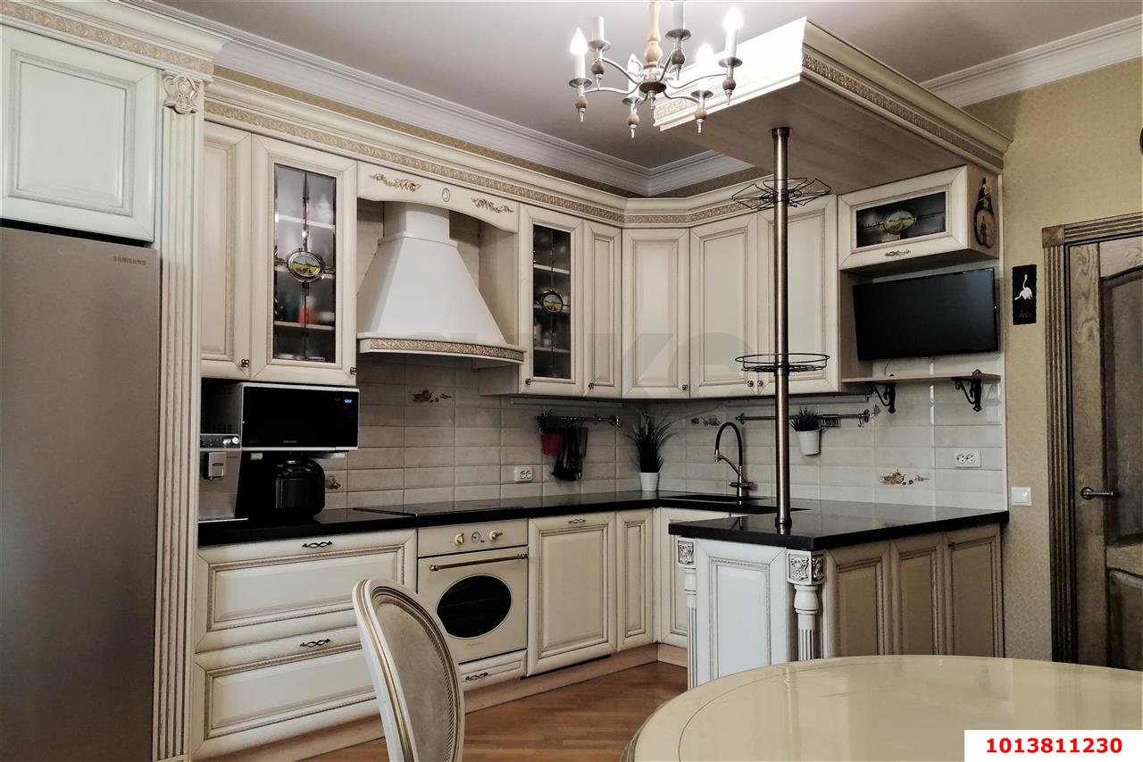 Фото №7: 3-комнатная квартира 101 м² - Краснодар, Центральный, ул. Октябрьская, 181/2